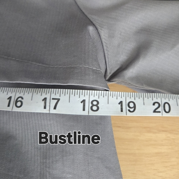 Stylish Gray Button-Up Jacket - Picture 6 of 8